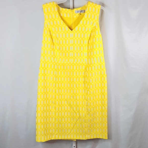 Kasper Yellow 2 Piece Suit Size 14W - Picture 3 of 10